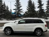 Mercedes-Benz GL 450 2007 года за 9 500 000 тг. в Астана – фото 2