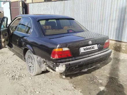 BMW 728 1998 года за 1 700 000 тг. в Сатпаев – фото 3