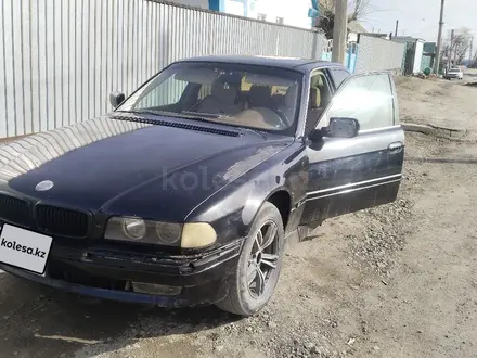 BMW 728 1998 года за 1 700 000 тг. в Сатпаев – фото 5