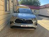 Toyota Highlander 2020 года за 15 500 000 тг. в Актобе
