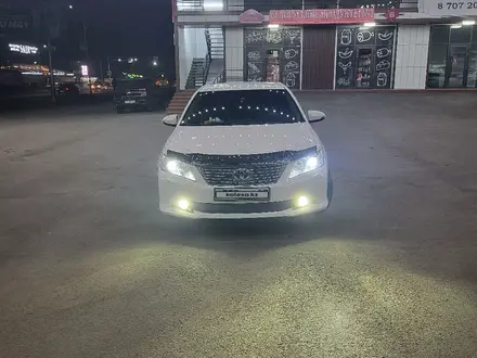 Toyota Camry 2013 года за 9 300 000 тг. в Алматы – фото 2