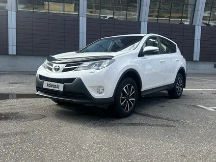 Toyota RAV4 2014 года за 9 500 000 тг. в Караганда