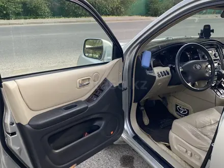 Toyota Highlander 2001 года за 5 200 000 тг. в Алматы – фото 11