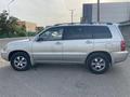 Toyota Highlander 2001 года за 5 200 000 тг. в Алматы – фото 9