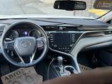 Toyota Camry 2020 года за 14 500 000 тг. в Шымкент – фото 3
