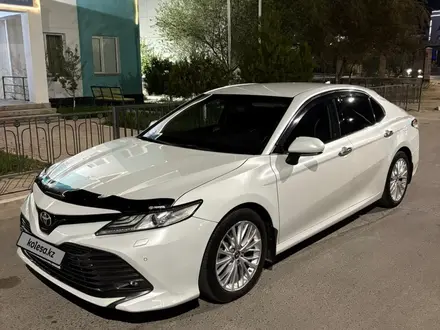 Toyota Camry 2019 года за 13 000 000 тг. в Жанаозен – фото 12