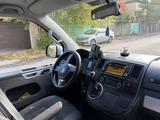 Volkswagen Multivan 2009 года за 9 800 000 тг. в Астана – фото 2