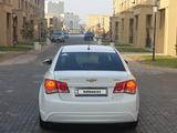 Chevrolet Cruze 2015 годаfor4 700 000 тг. в Шымкент – фото 4