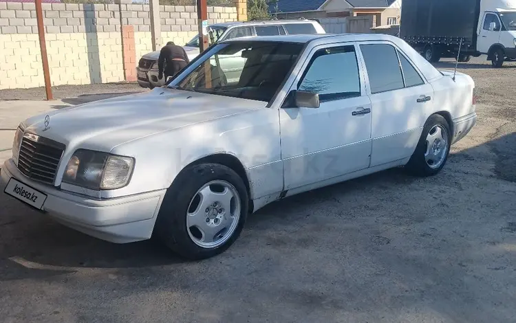 Mercedes-Benz E 220 1994 года за 1 300 000 тг. в Шымкент