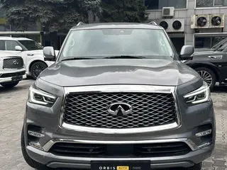 Infiniti QX80