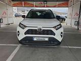 Toyota RAV4 2019 года за 9 500 000 тг. в Алматы