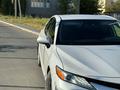 Toyota Camry 2020 года за 12 300 000 тг. в Атырау – фото 6