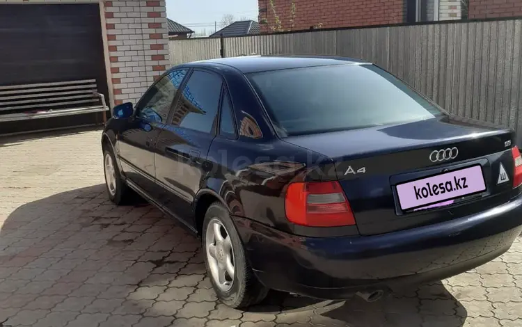 Audi A4 1997 годаүшін2 500 000 тг. в Актобе