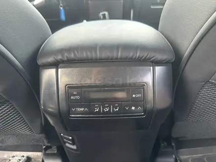 Toyota Land Cruiser Prado 2014 года за 17 500 000 тг. в Алматы – фото 9