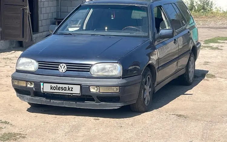 Volkswagen Golf 1993 года за 1 800 000 тг. в Есик