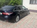Toyota Camry 2018 года за 13 500 000 тг. в Алматы – фото 3