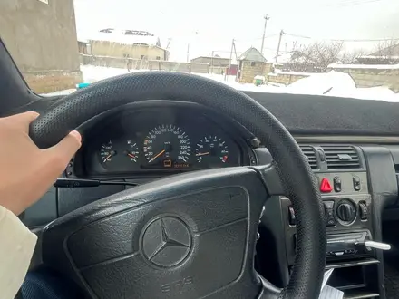 Mercedes-Benz E 280 1998 года за 3 200 000 тг. в Шымкент – фото 2