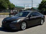 Toyota Camry 2019 года за 14 000 000 тг. в Тараз