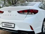 Hyundai Sonata 2017 года за 8 350 000 тг. в Актобе – фото 5