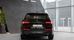 Audi Q7 55 TFSI 2026 года за 62 450 000 тг. в Астана – фото 3