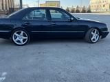 Mercedes-Benz E 430 1999 годаfor6 400 000 тг. в Актау – фото 3