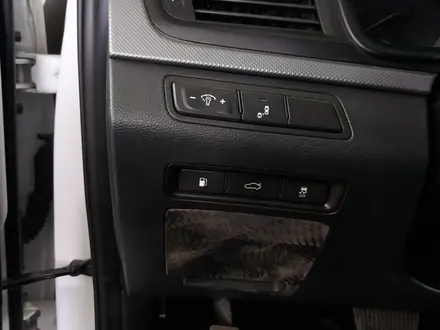 Hyundai Sonata 2018 года за 7 560 000 тг. в Шымкент – фото 21