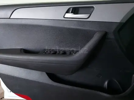 Hyundai Sonata 2018 года за 7 560 000 тг. в Шымкент – фото 23