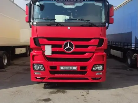 Mercedes-Benz  1844 2011 года за 25 000 000 тг. в Алматы