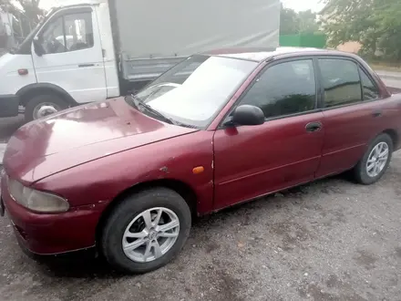 Mitsubishi Lancer 1993 года за 600 000 тг. в Есик – фото 3