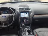 Ford Explorer 2017 года за 16 500 000 тг. в Астана – фото 5