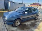 Volkswagen Golf 1993 годаүшін1 550 000 тг. в Уральск – фото 2