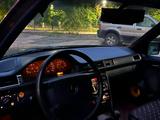 Mercedes-Benz E 300 1991 годаfor1 700 000 тг. в Павлодар – фото 3