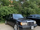 Mercedes-Benz E 300 1991 годаfor1 700 000 тг. в Павлодар