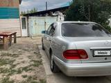 Mercedes-Benz E 280 1998 годаfor3 700 000 тг. в Алматы – фото 3