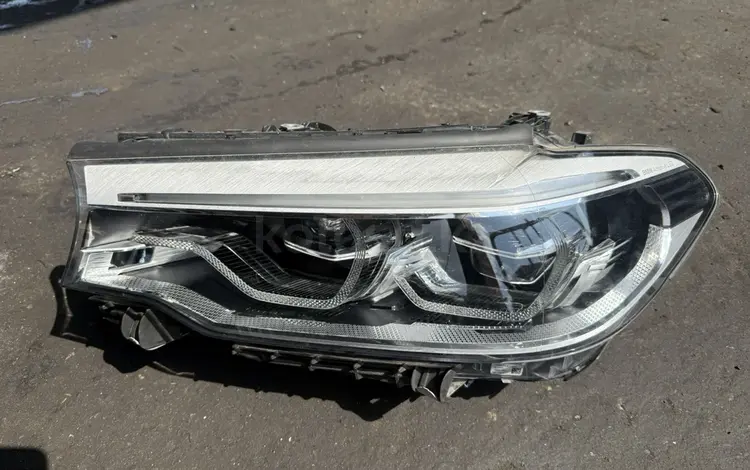 Фара левая в сборе bmw g30 за 265 000 тг. в Алматы