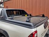 Шторка жалюзи и спойлер Hilux за 600 000 тг. в Алматы