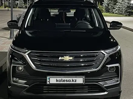 Chevrolet Captiva 2023 года за 12 700 000 тг. в Талдыкорган – фото 2