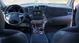 Toyota Highlander 2011 года за 11 300 000 тг. в Жанаарка – фото 5