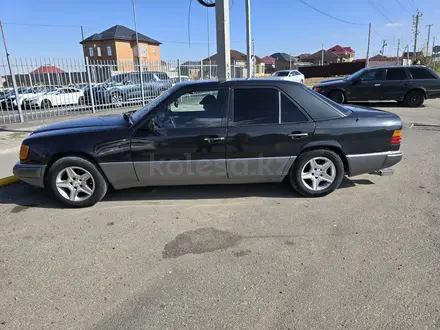 Mercedes-Benz E 300 1991 года за 2 000 000 тг. в Шымкент – фото 7