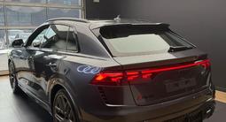 Audi RS Q8 2025 года за 110 000 000 тг. в Алматы – фото 4