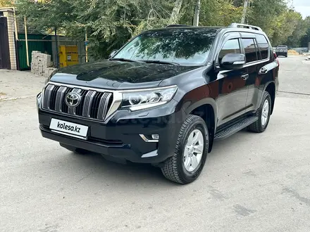 Toyota Land Cruiser Prado 2023 года за 27 500 000 тг. в Актобе – фото 2