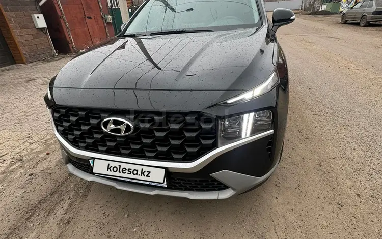Hyundai Santa Fe 2023 годаүшін16 500 000 тг. в Астана