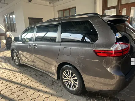 Toyota Sienna 2018 года за 16 500 000 тг. в Алматы – фото 27