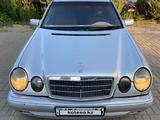 Mercedes-Benz E 230 1997 года за 2 000 000 тг. в Актобе