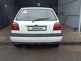 Volkswagen Golf 1993 года за 1 300 000 тг. в Шымкент – фото 2