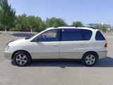 Toyota Ipsum 1997 года за 3 500 000 тг. в Шиели – фото 3