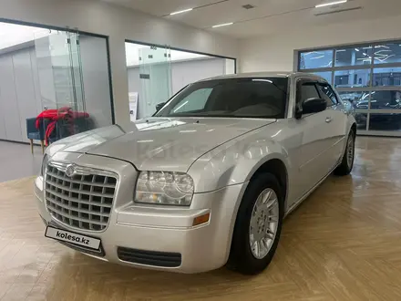 Chrysler 300C 2006 года за 3 350 000 тг. в Астана