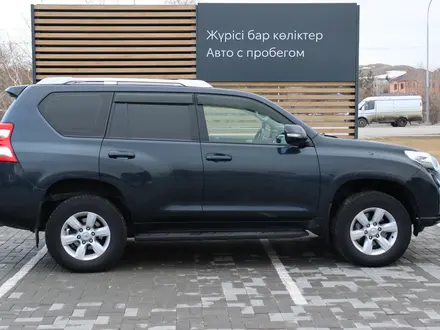 Toyota Land Cruiser Prado 2014 года за 15 890 000 тг. в Кокшетау – фото 2