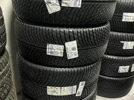 Разно широкий комплект Michelin Alpina 5 255/45R22 285/40R22 за 550 000 тг. в Алматы – фото 4