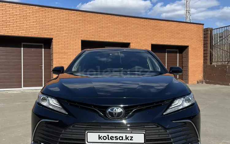 Toyota Camry 2021 года за 17 700 000 тг. в Павлодар